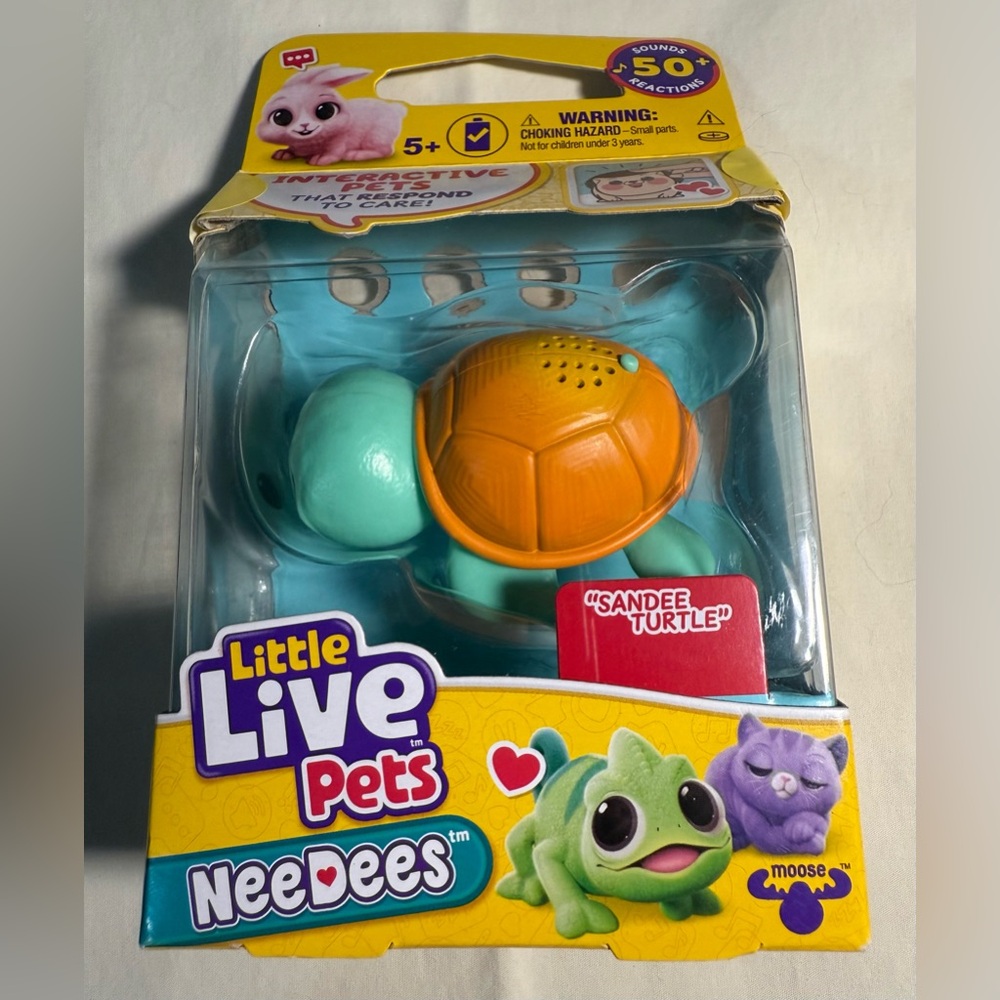 NeeDees Interactive Sandee Turtle Toy Learning Wearable 50 + Reactions